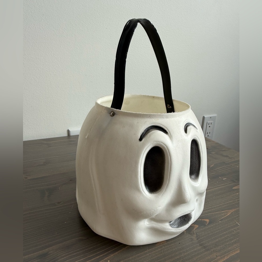 Vintage Empire Plastics blow mold trick or treat pail / bucket 👻🍭 - Picture 2 of 8